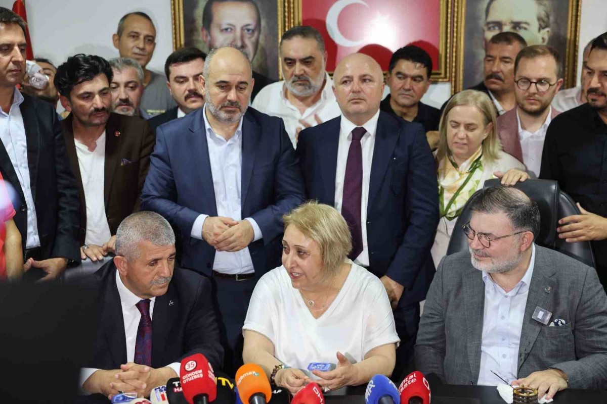 Şahin: 